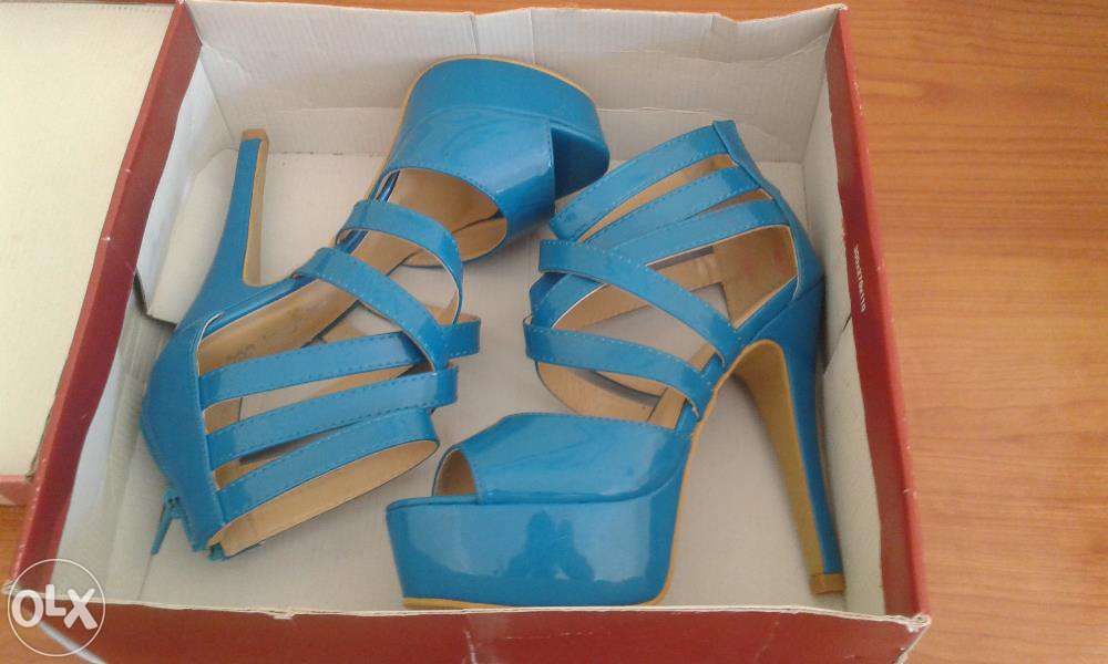 sapatos novos nunca usados