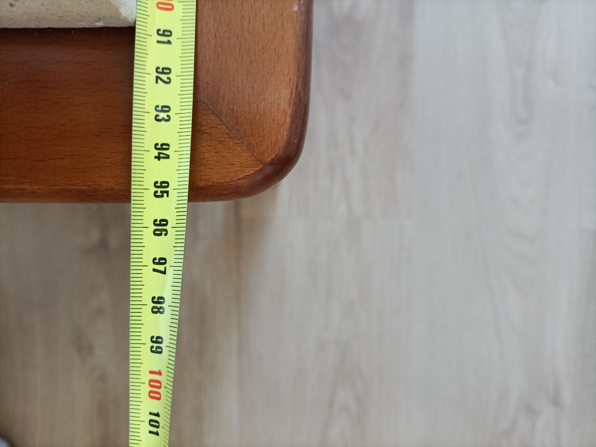 Mesa de apoio Sala