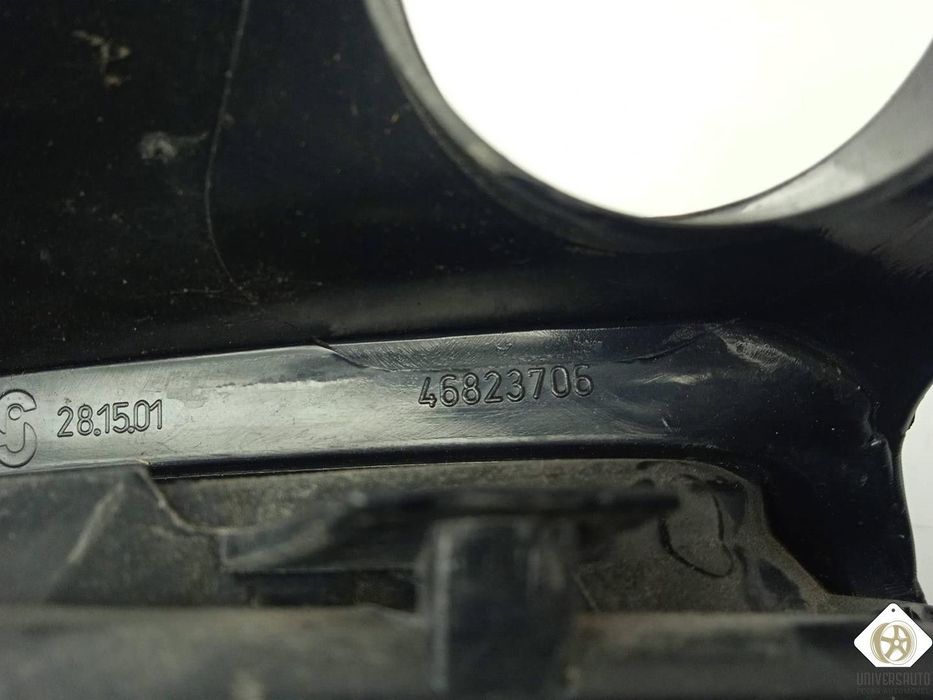 FAROLIM TRASEIRO ESQUERDO FIAT STILO 2004