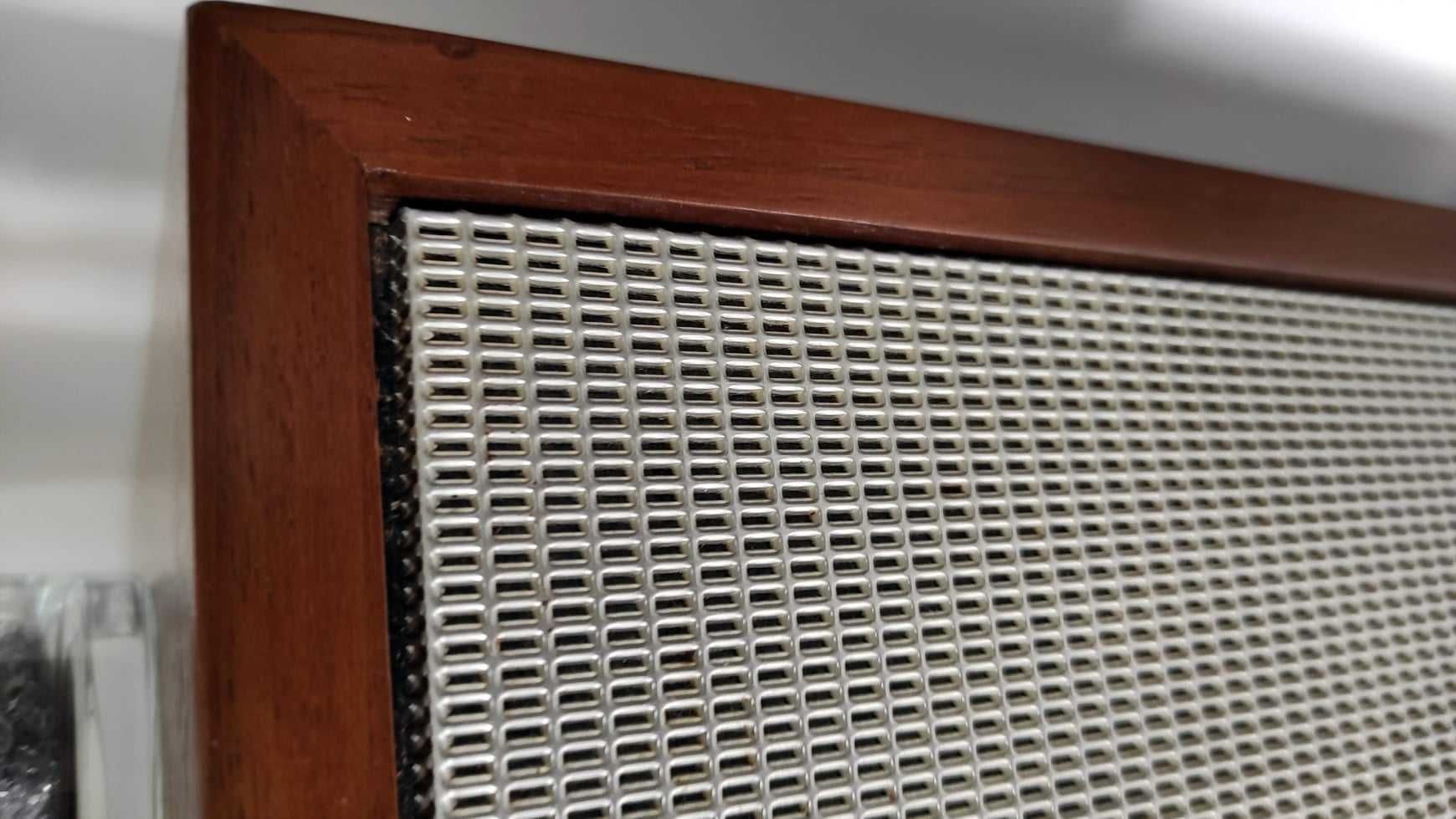 BIAŁY kruk- Telefunken  L 645 z 1966r -16 OHM