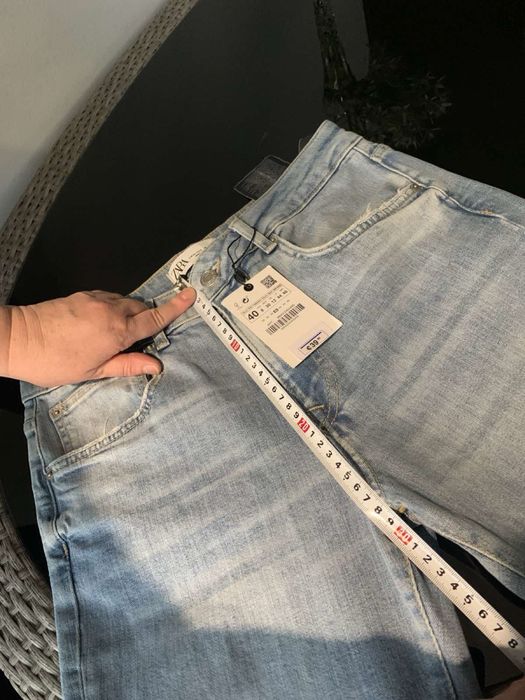 Нові джинси Zara з етікеткою р.40