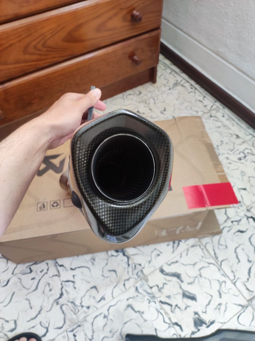 Ponteira de Escape Akrapovic para Kawasaki Z900