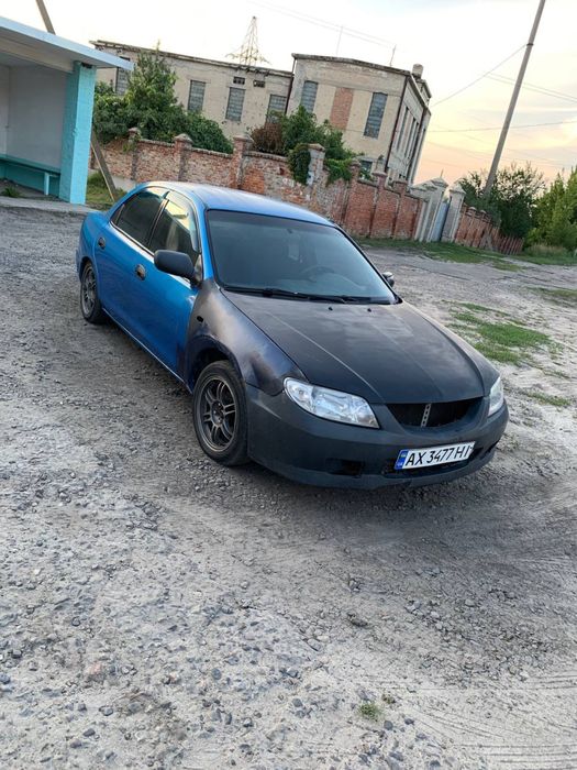 Продам Mazda 323 1.8 1997