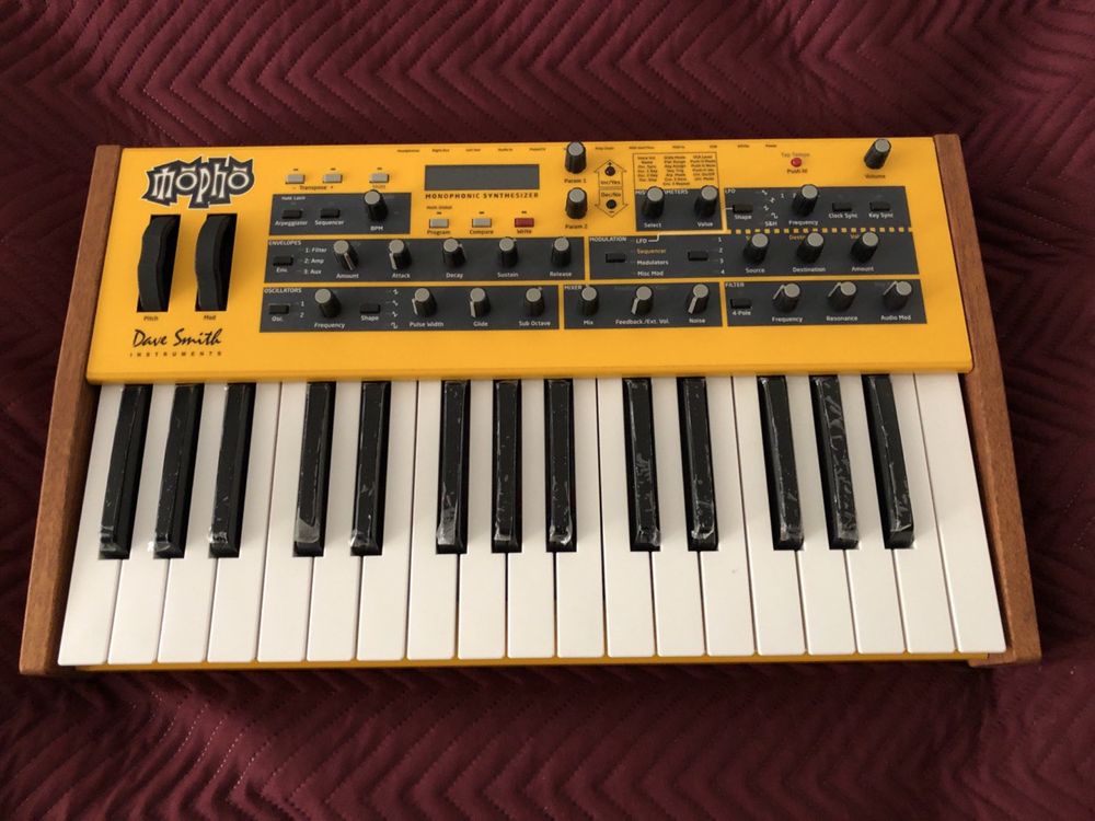 DSI Mopho Keyboard професійний аналоговий синтезатор, обмін/продаж