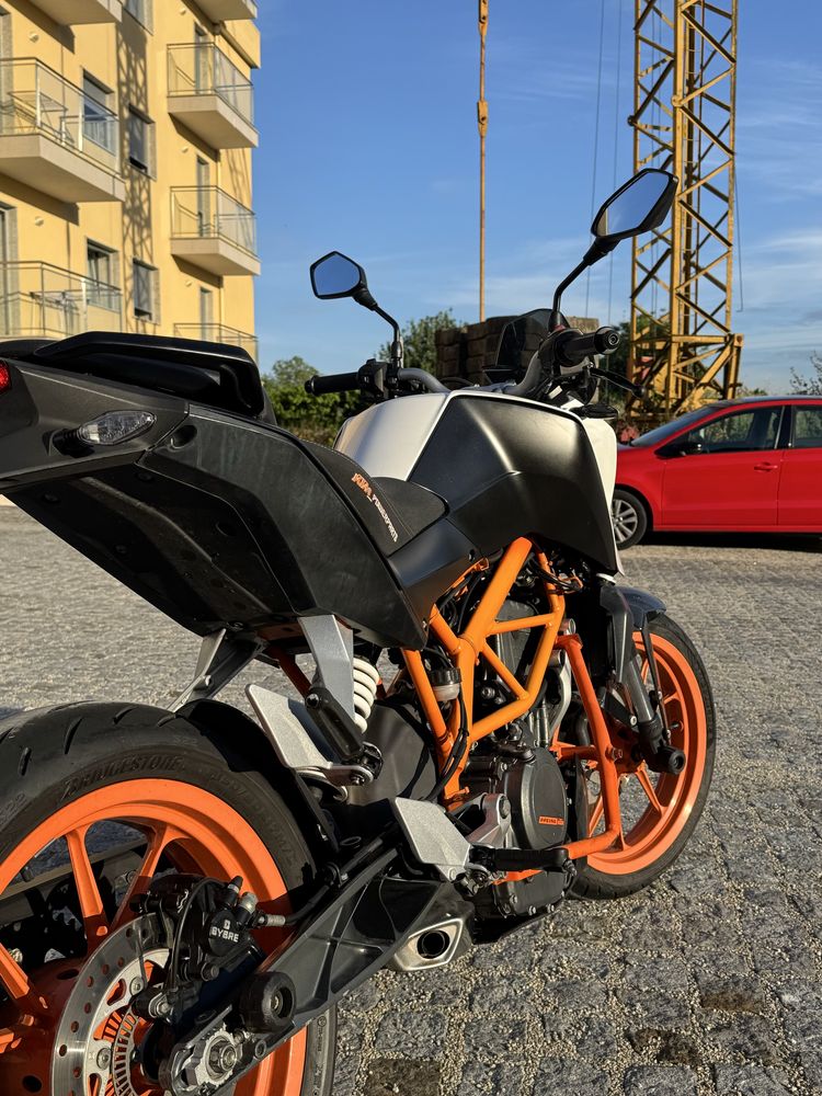 2014 KTM Duke 390