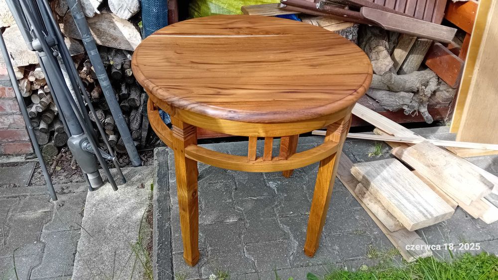 Stary  stolik kawowy