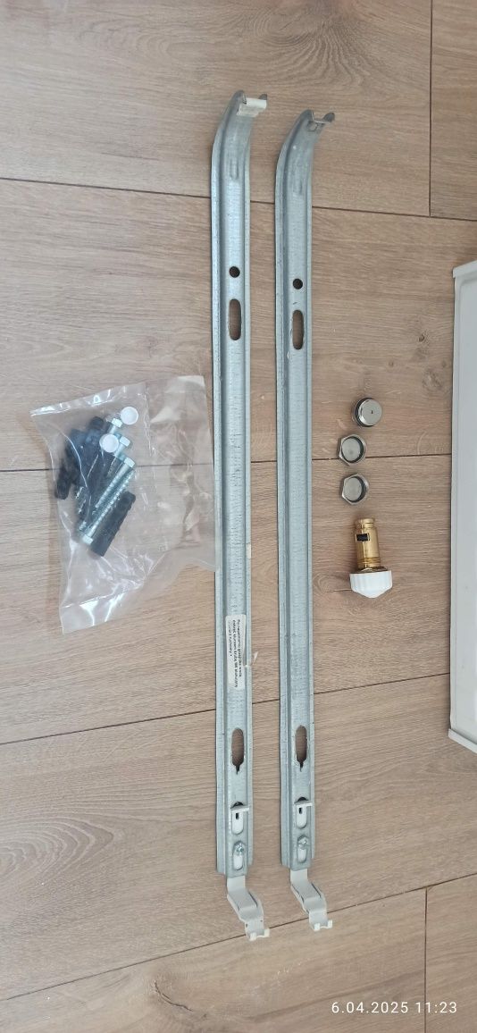 Kaloryfer grzeknik 600x400 podłączenie dolne