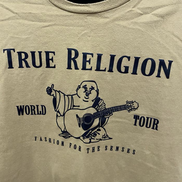 Фудболка від бренду TRUE RELIGION