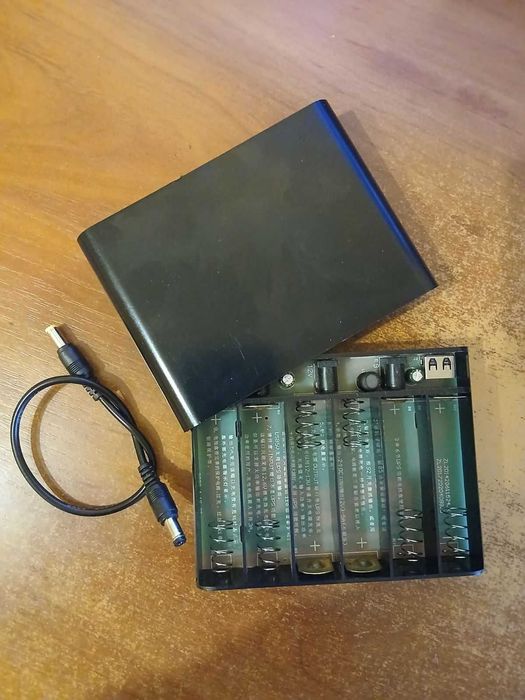UPS 5V 9V 12V PowerBank Безперебійник для роутера, корпус 6 АКБ 18650