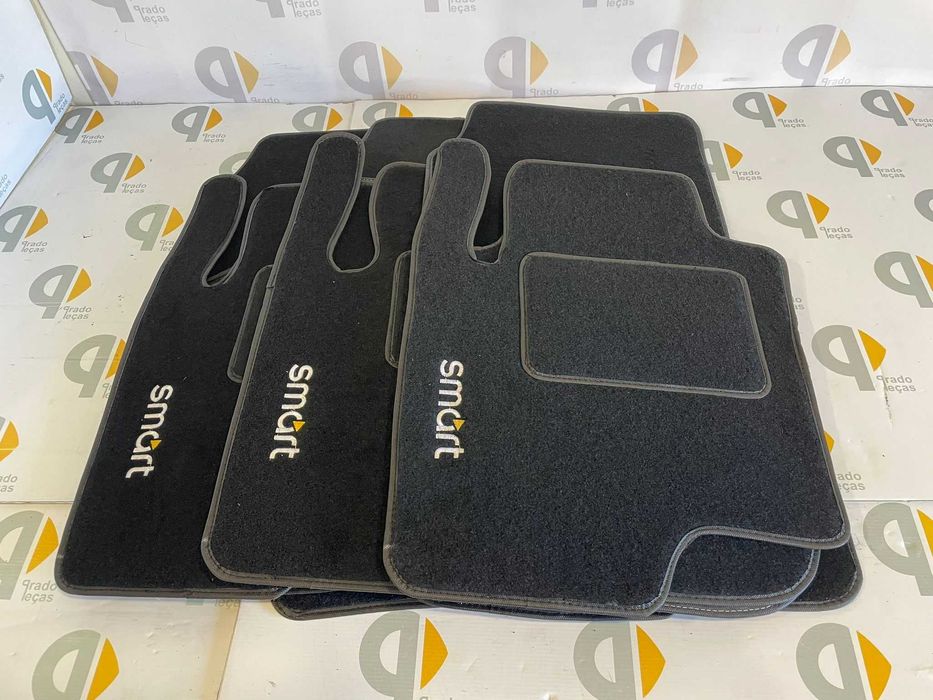 Tapetes qualidade Smart forfour 454