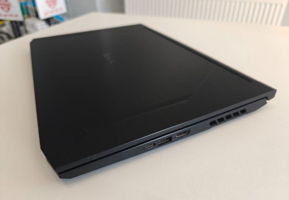 Laptop gamingowy Acer Nitro 5 i7-10750H RTX2060 16GB RAM 512GB 144Hz