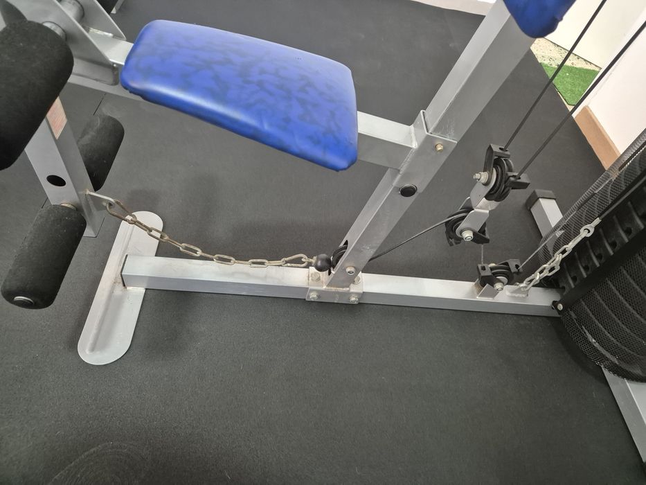 Máquina musculação