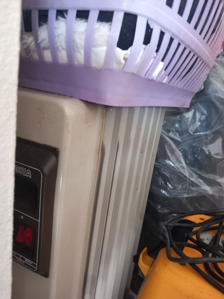 Vendo  aquecedor  a óleo