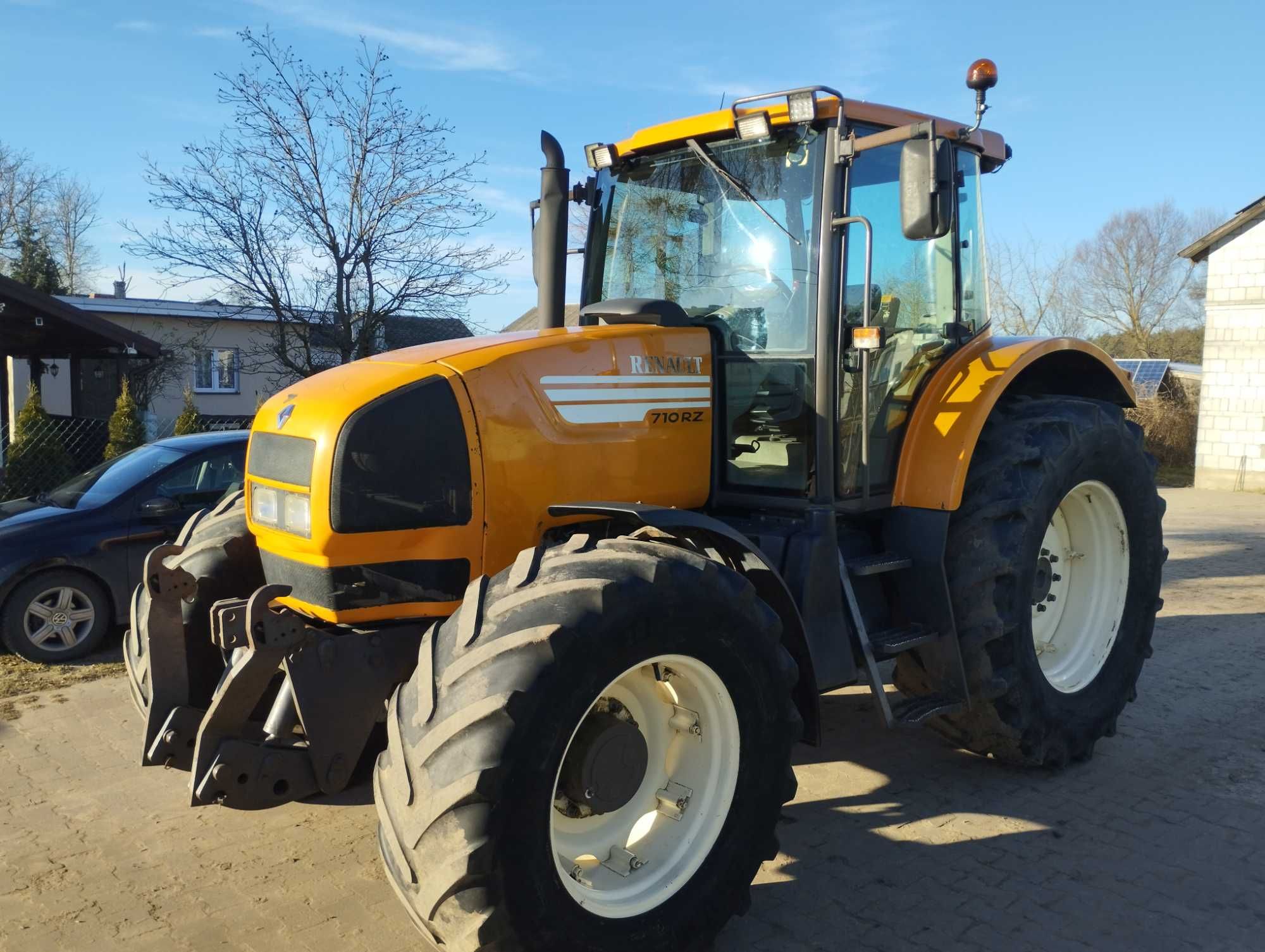 Renault Ares 710 rz