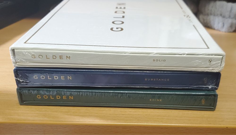 Jungkook Golden сет альбомів