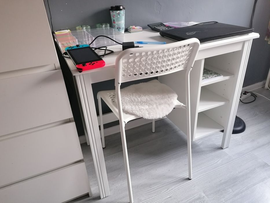 Sprzedam biurko i krzesło