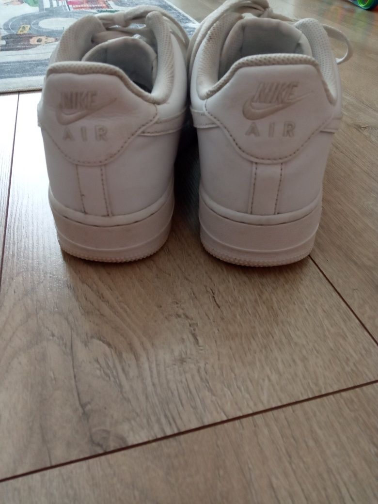 Buty uniwersalne Nike Air Force 1, rozmiar 43