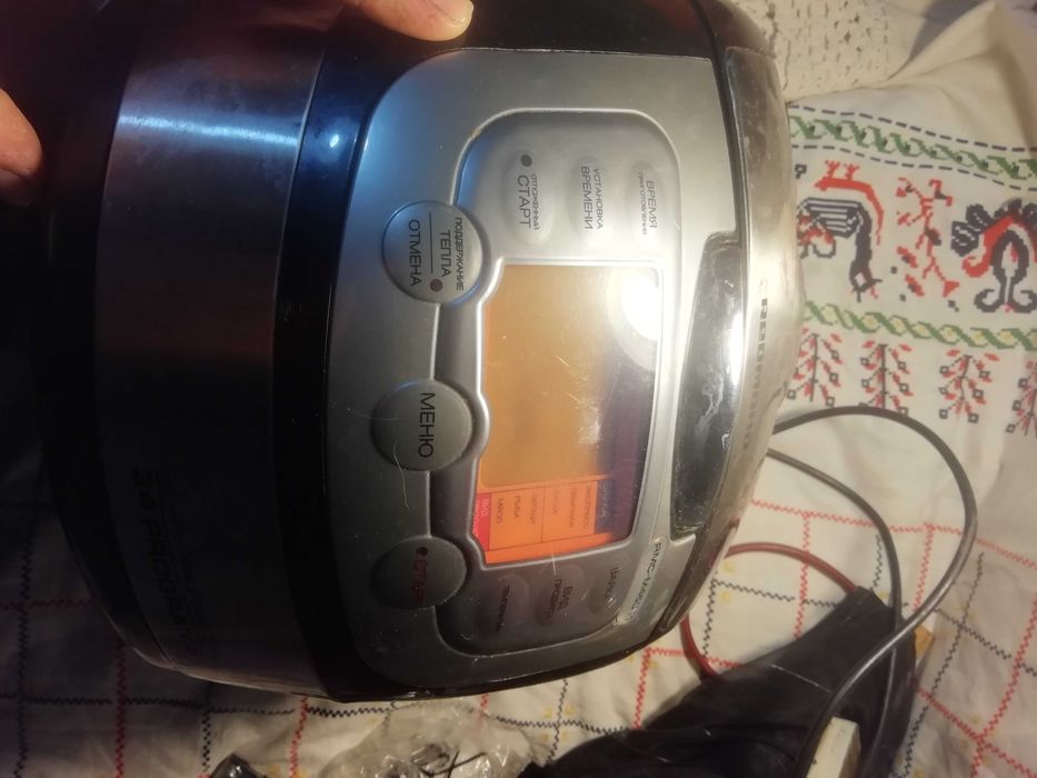 Мультиварка Redmond RMC-M45011