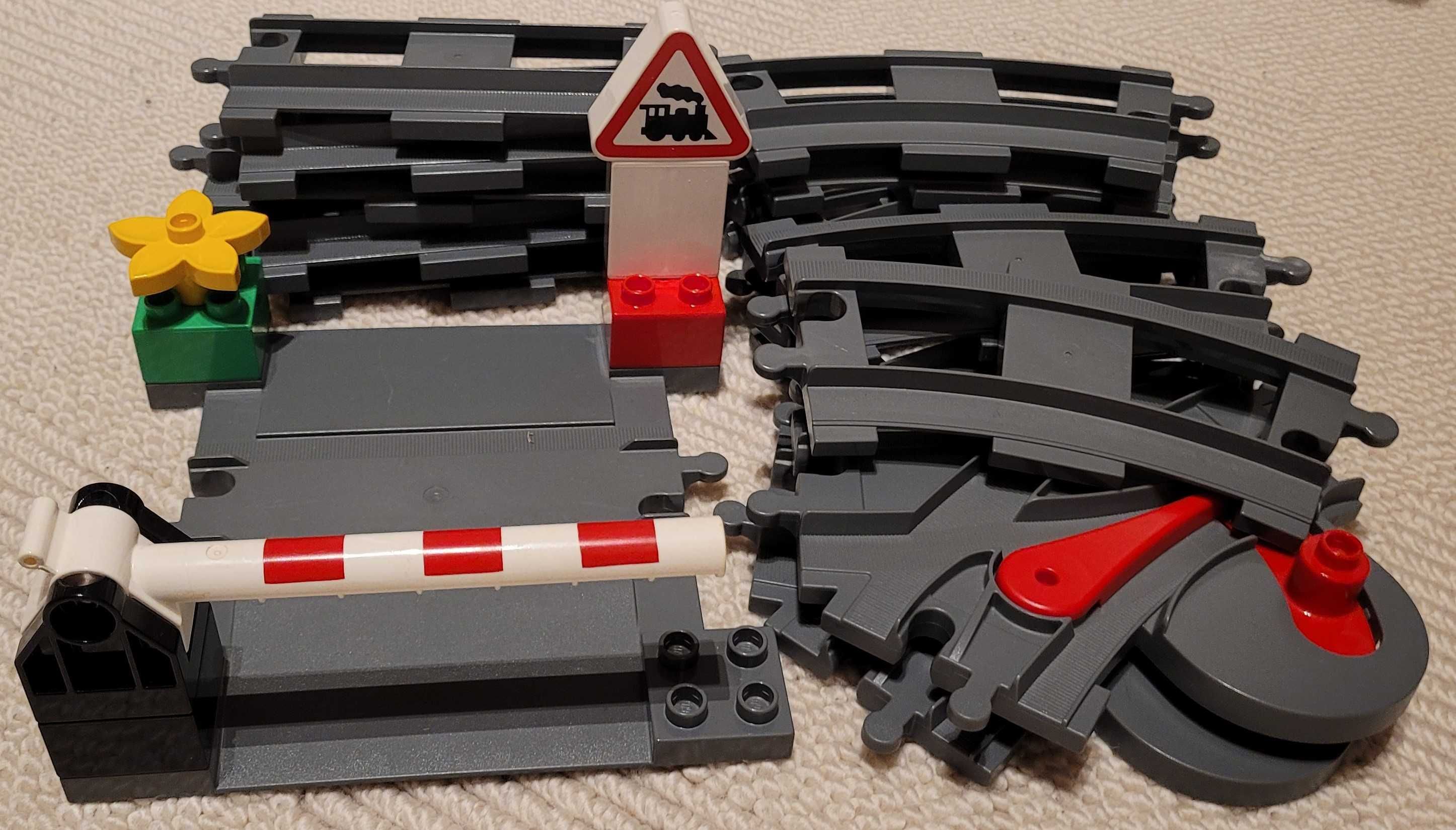 Pociąg Deluxe Lego Duplo – zestaw 10508 + dodatkowe tory – 10506