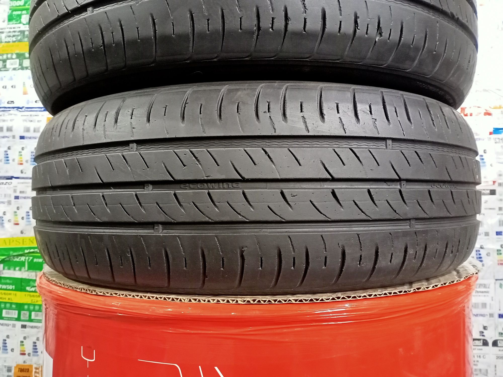 Літні шини пара 185/60 r15 kumho