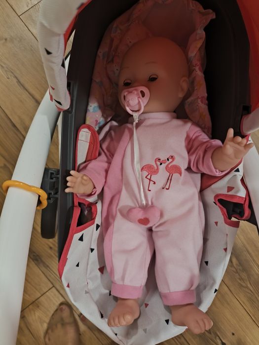 Wózek dziecięcy z lalką