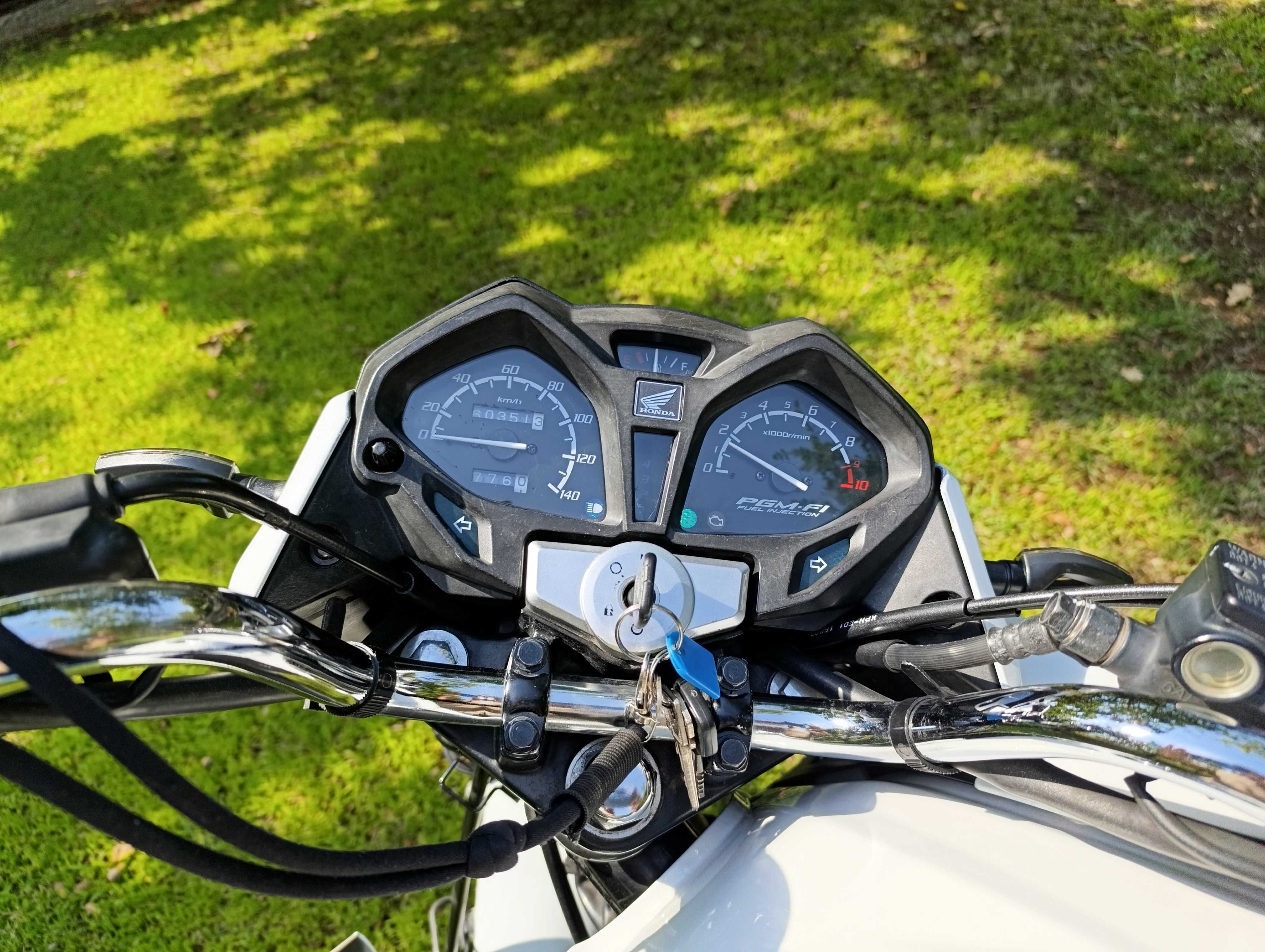 Honda cb 125 f em ótimo estado de conservação