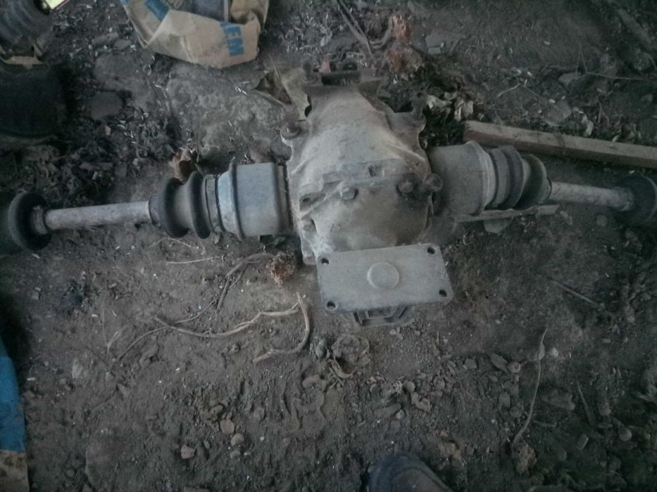 Полуоси + редуктор mercedesD240