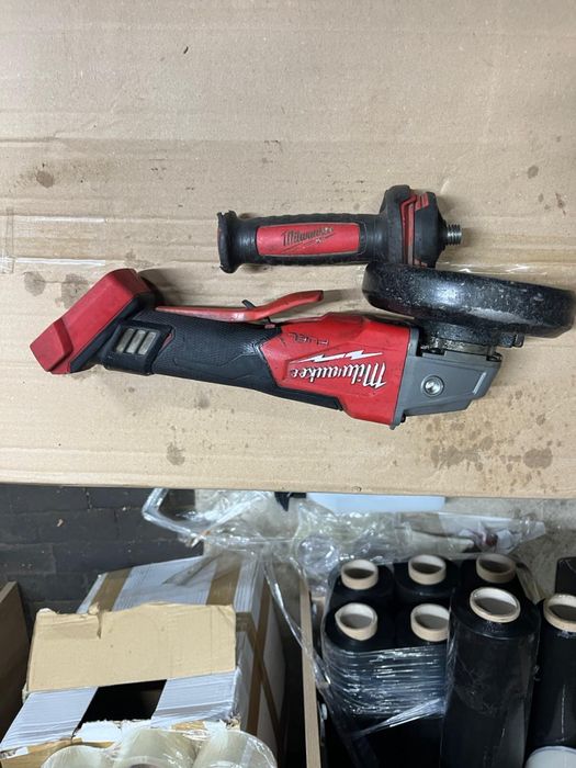 Szlifierka łopatkowa milwaukee  M18 cag125xpdb