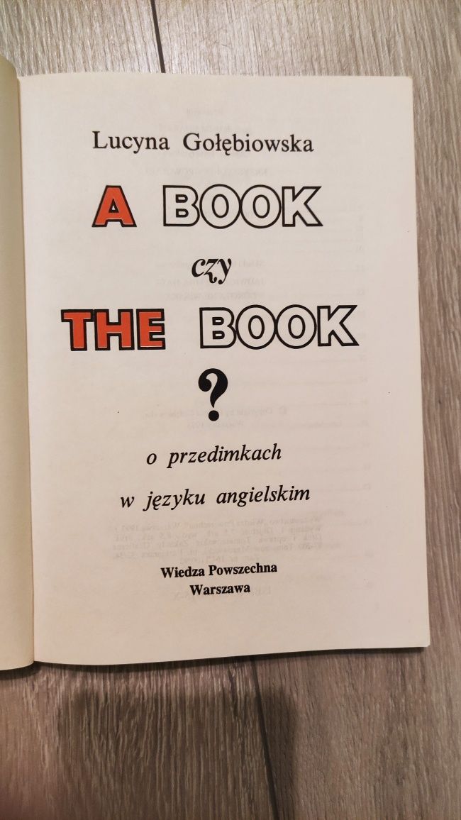 A book czy the book Gołębiowska przedimki angielski nauka podręcznik