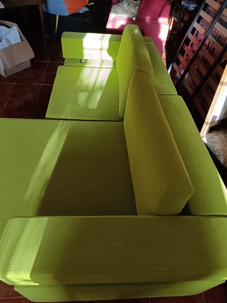 Sofá chaise com dois assentos