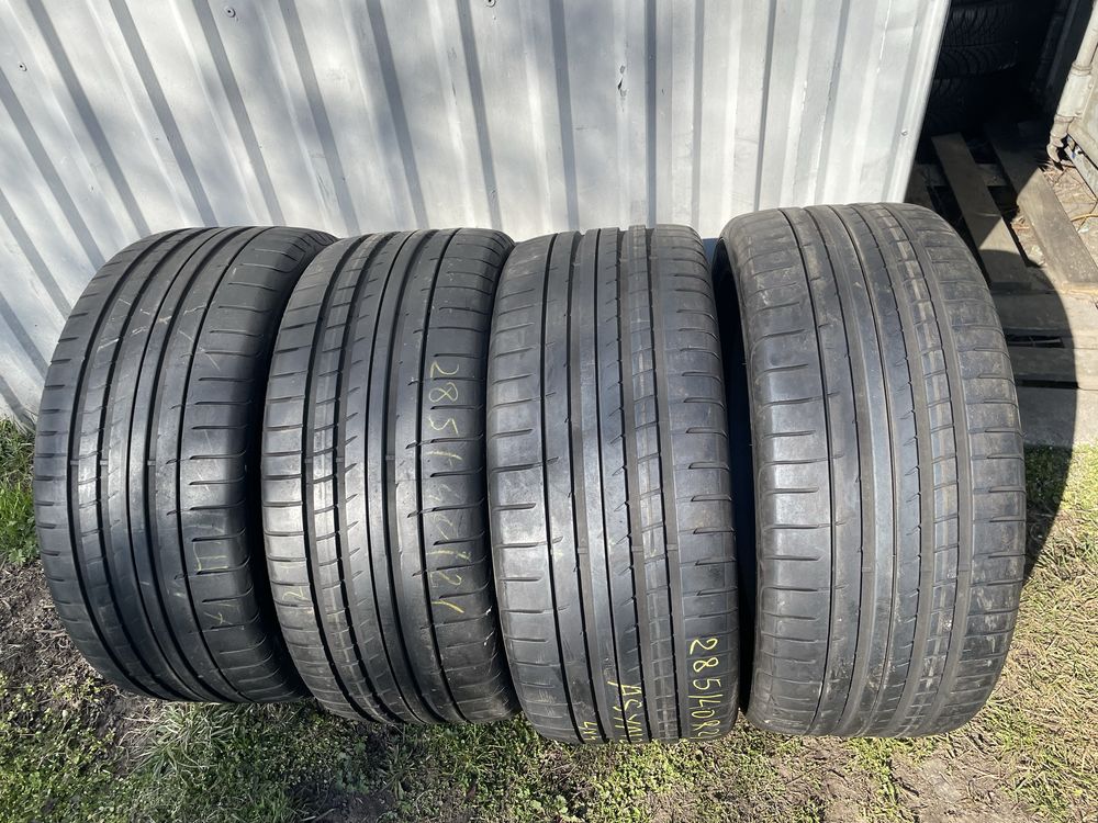 285/40 R21 Goodyear F1 Asymetric-2