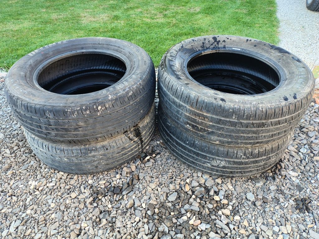 Opony letnie 215/65R16
