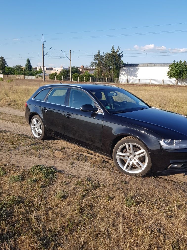 Audi A4 2012r 2.0tdi Lift Manual 177 km !!