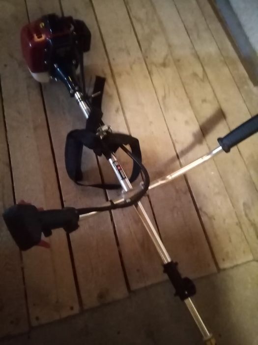 Podkosiarka spalinowa NAC