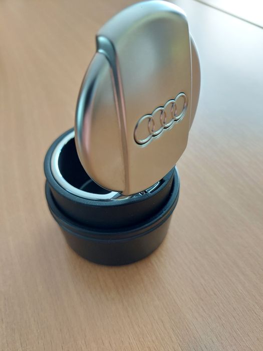 Pojemnik popielniczka Audi oryginał