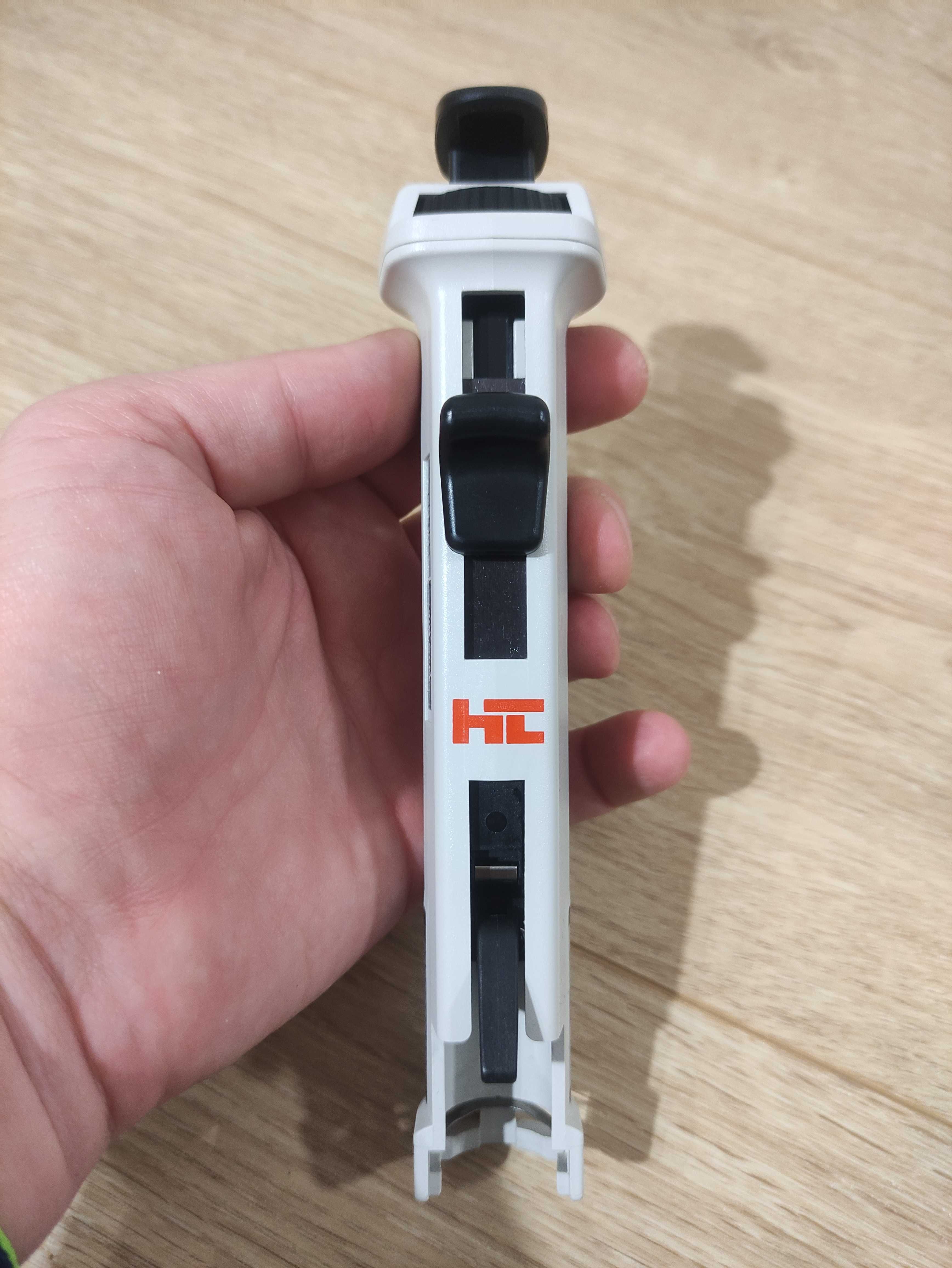 Dozownik strzykawkowy MINILAB 201 z adapterami do 50 ml - HTL