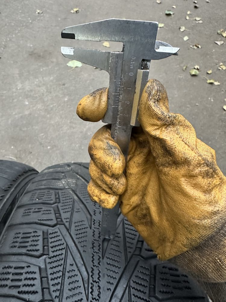 Шини 225 60 18 107R Nokian Hakkapeliitta R2 SUV комплект