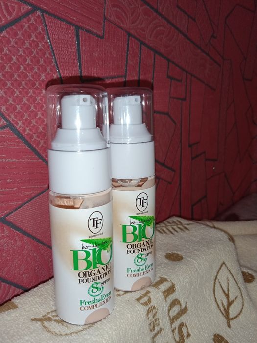 Тональний крем польський