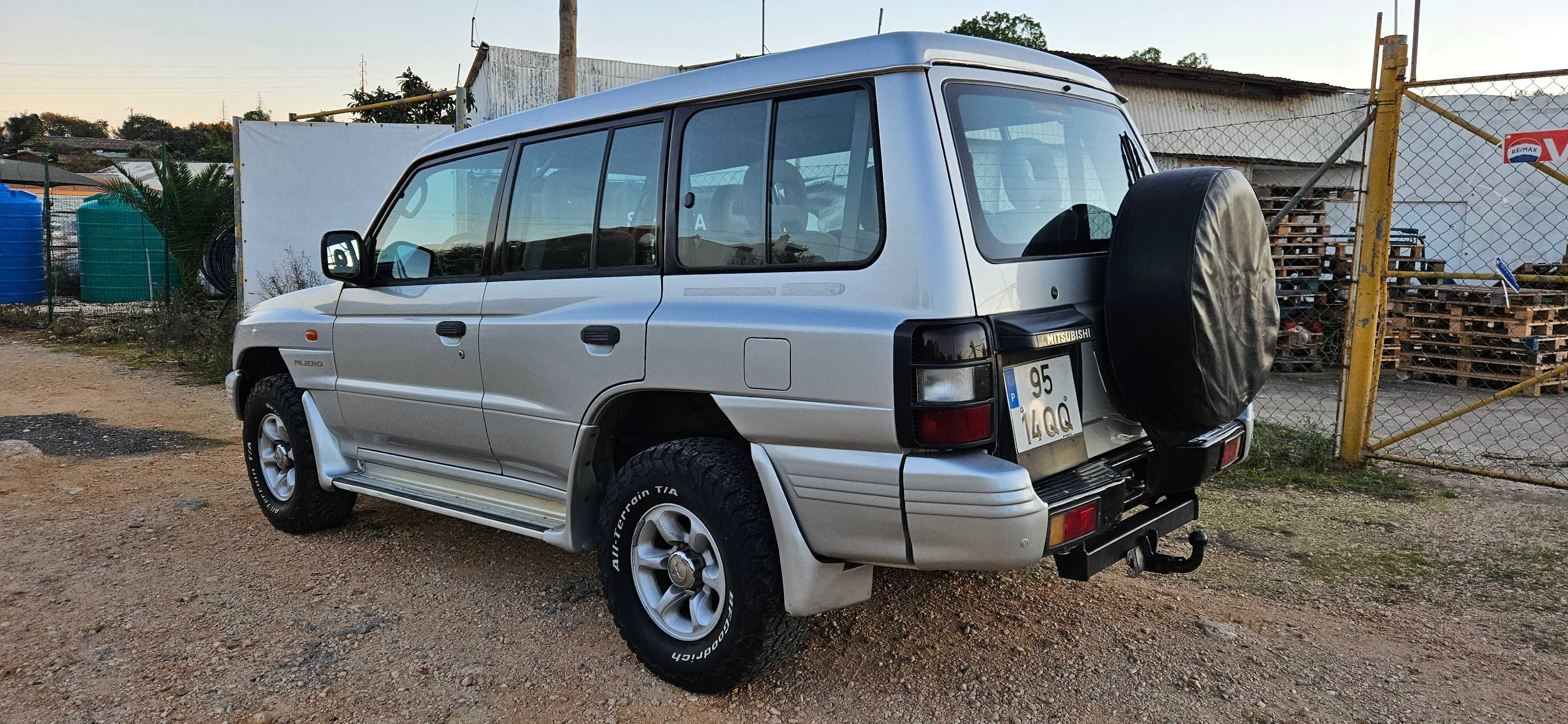 Mitsubishi Pajero 2800  abas largas