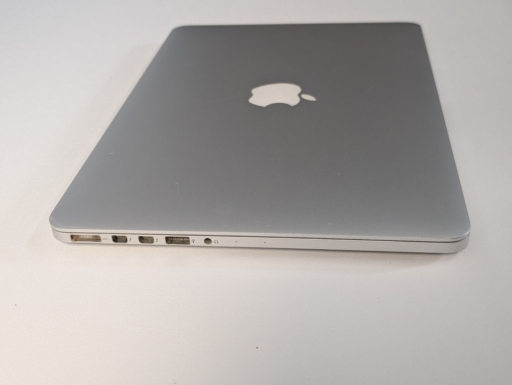 MacBook Pro 13" 2015 | i5 | 8 | 128 | Гарантія