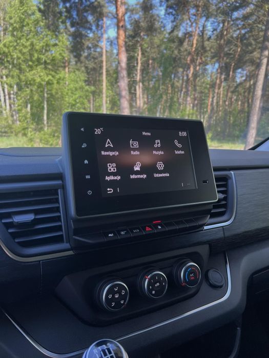 Wynajem busa 9-osobowe dostawcze PRZYCZEPY lawety ZGIERZ wypożyczalnia