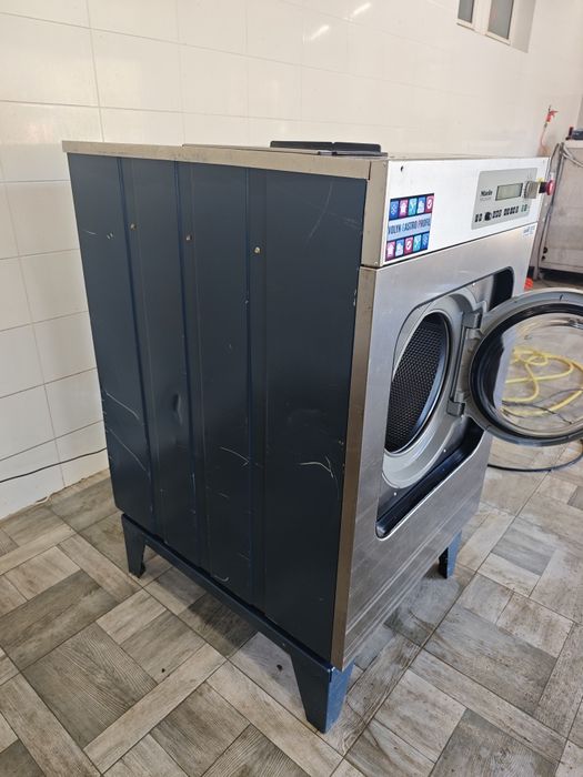 Пральна машина професійна 14/16 кг Miele WS5141 EL