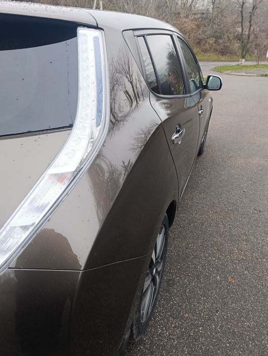 Продам Nissan Leaf 2016 30 кВт