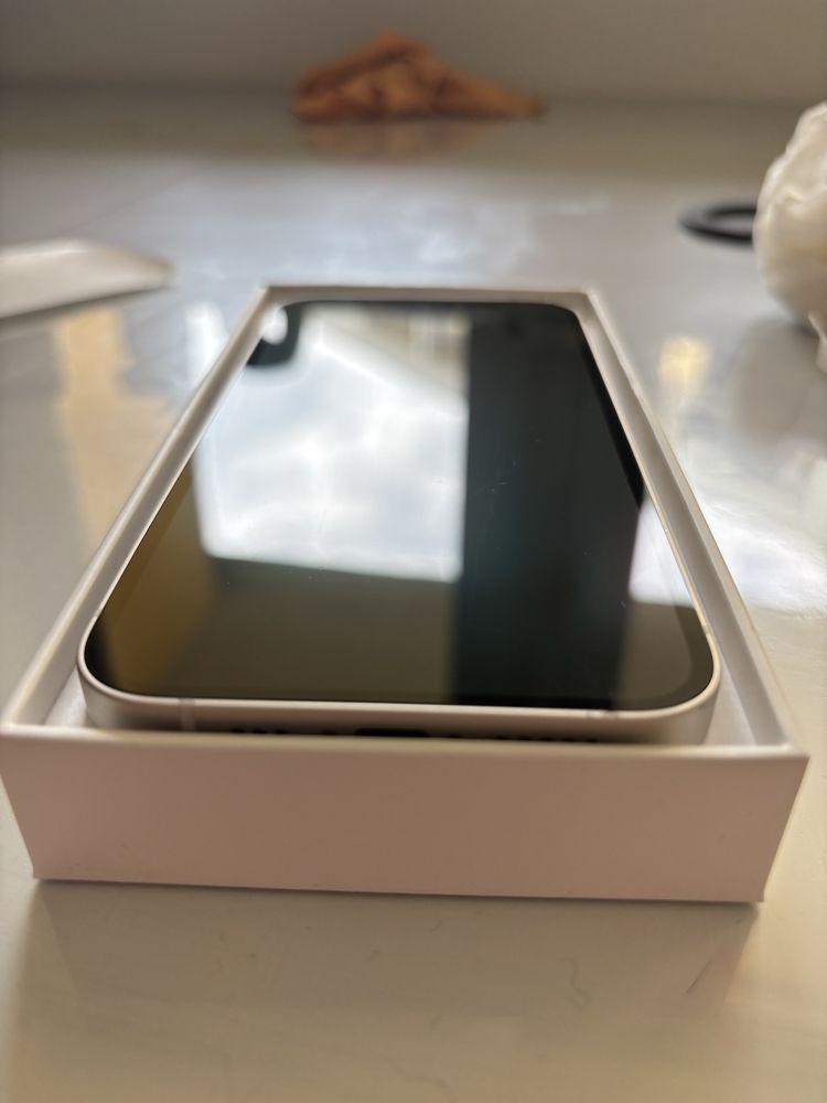 iPhone 12 64 GB White