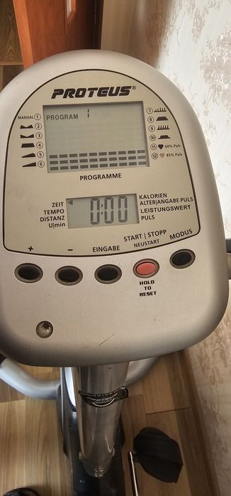 Велотренажер Proteus PEC-3050