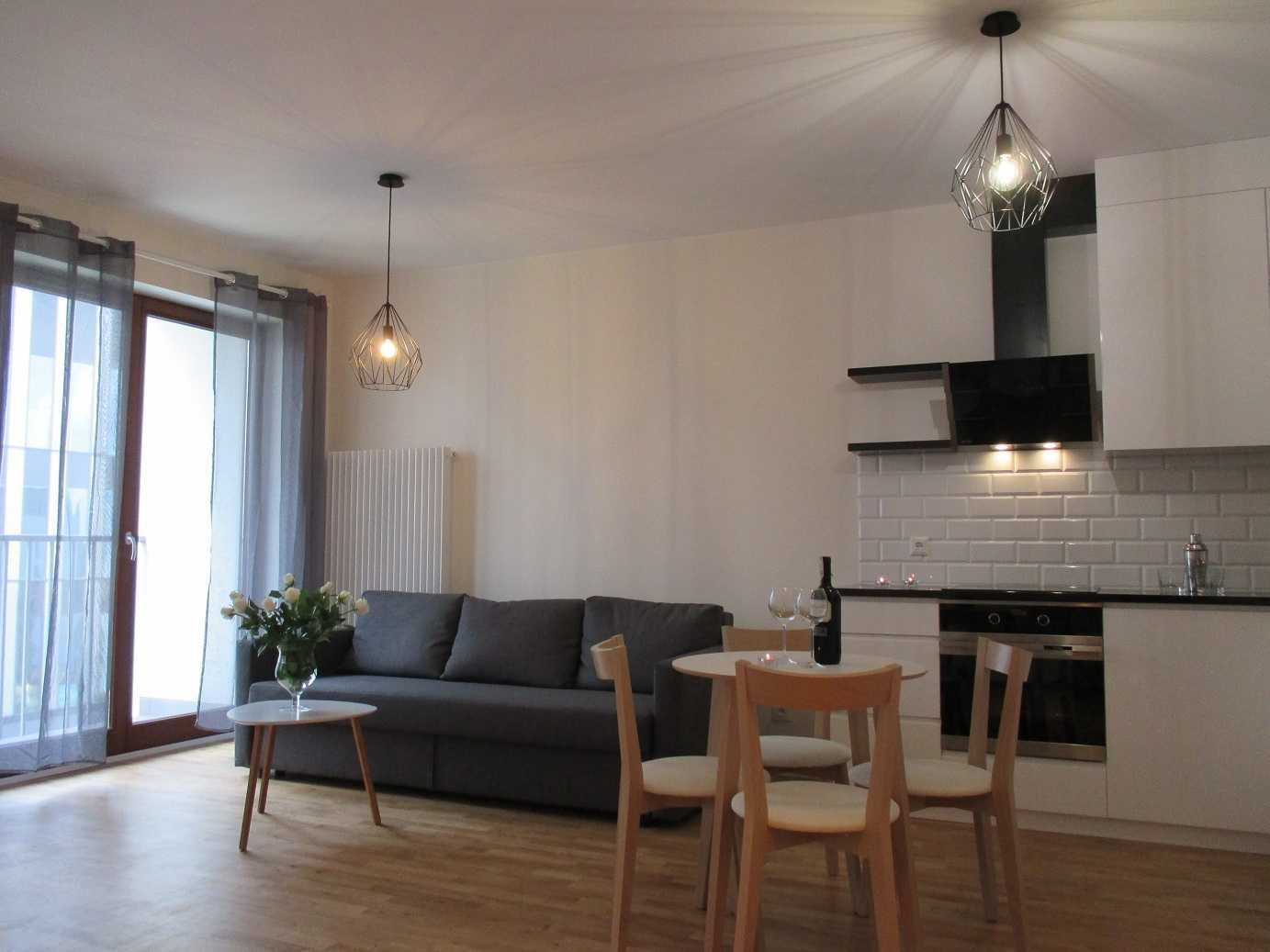 Poznań, ul. Maratońska, ok 42 m2 + komórka lokatorska.