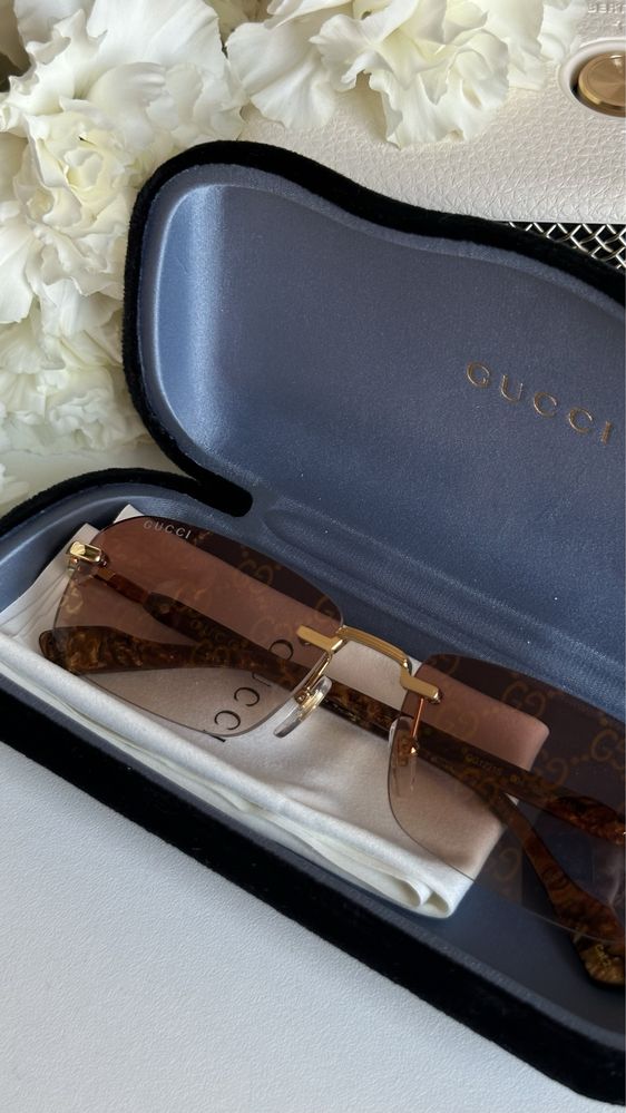 Gucci сонцезахисні очки, GG1221S