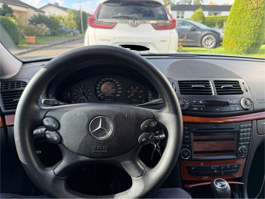 Mercedes E220d W211 2008