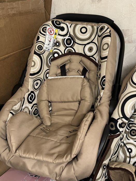 Коляска Bergsreiger Capri від народженя 3 в 1