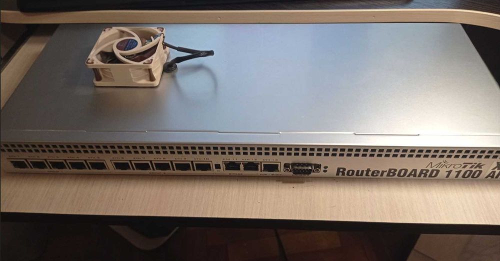 MikroTik RB1100AHx2